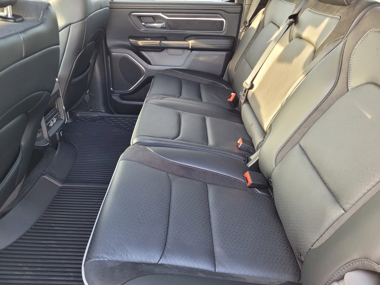 New 2025 RAM 1500 Laramie image 16