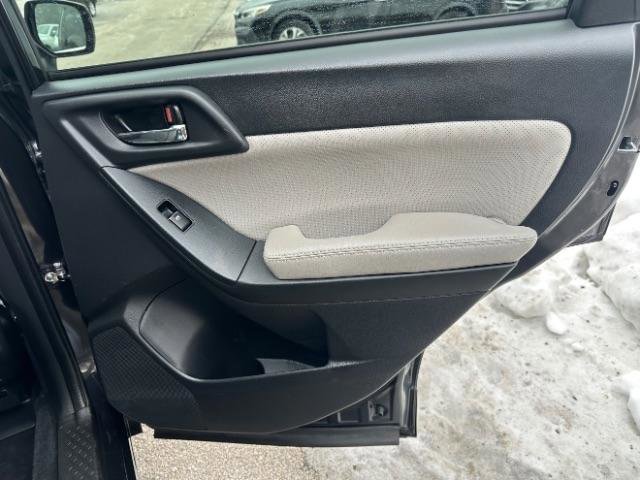 Used 2017 Subaru Forester 2.5i Limited image 34
