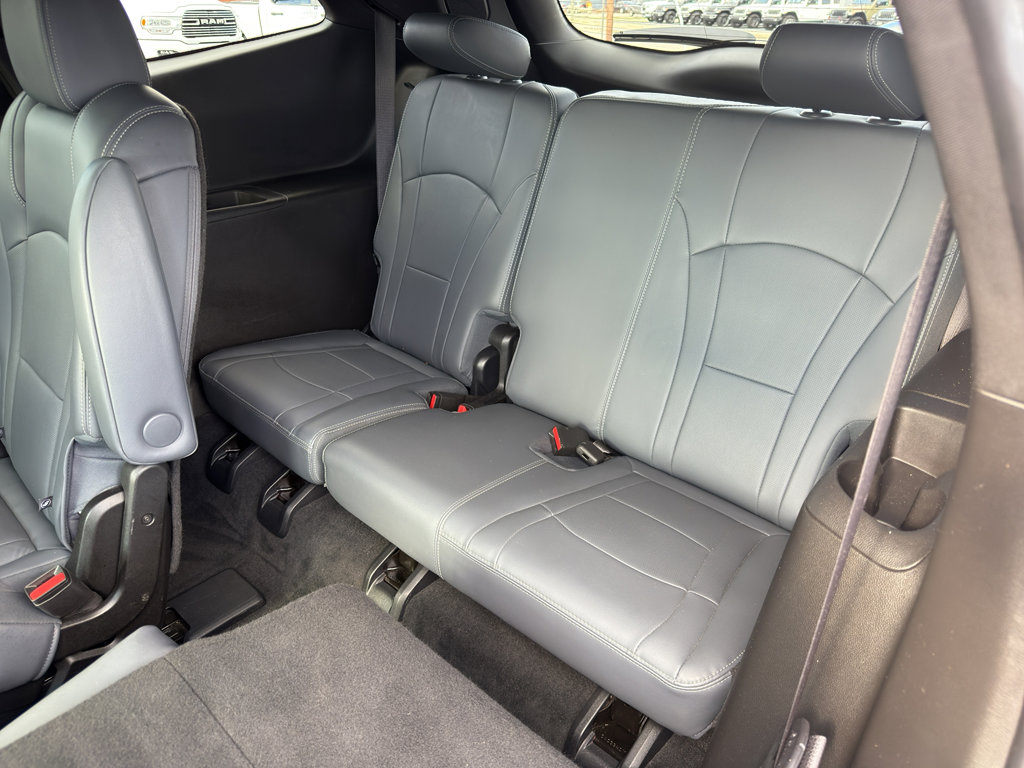 Used 2024 Buick Enclave Premium image 29