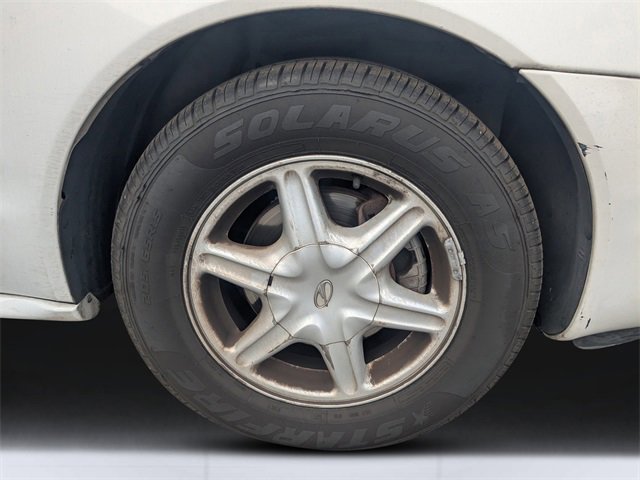 Used 2004 Oldsmobile Alero GL image 10