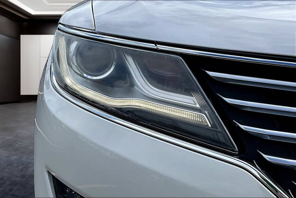 Used 2018 Lincoln MKC Reserve w/ Lincoln MKC Climate Package AWD/4WD image 30
