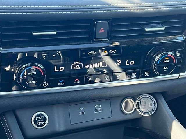 Used 2023 Nissan Rogue SL w/ SL Premium Package image 32