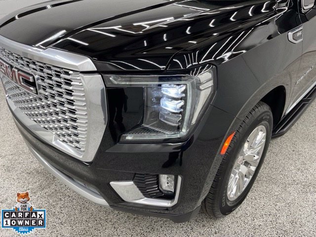 Used 2023 GMC Yukon XL Denali AWD/4WD image 5