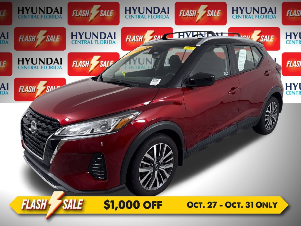 Used 2024 Nissan Kicks SV w/ Interior Electronics Package FWD image 7