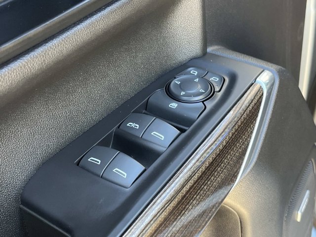 Used 2021 Chevrolet Silverado 1500 LT Trail Boss w/ Convenience Package II AWD/4WD image 29