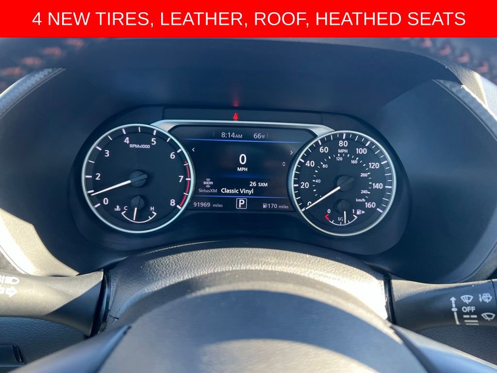 Used 2024 Nissan Sentra SR w/ SR Premium Package FWD image 37