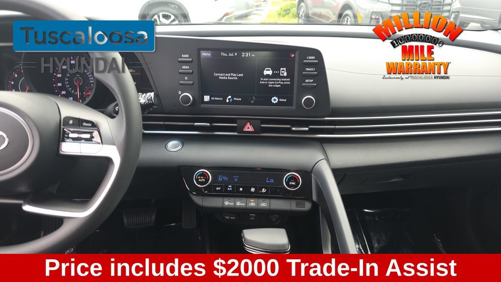 Used 2023 Hyundai Elantra SEL FWD image 26