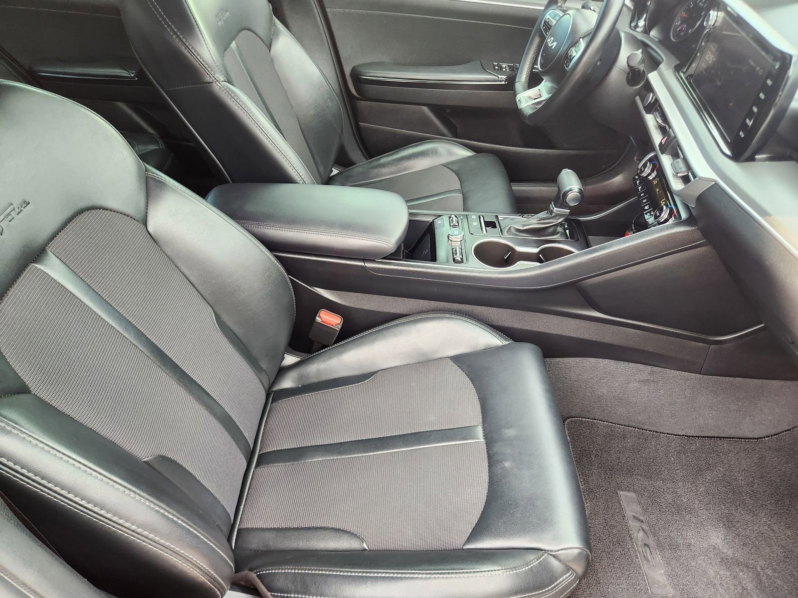 Used 2024 Kia K5 GT-Line w/ GT-Line Premium Package image 14