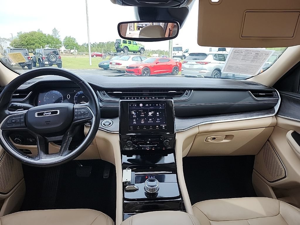 Certified 2021 Jeep Grand Cherokee L Limited AWD/4WD image 3