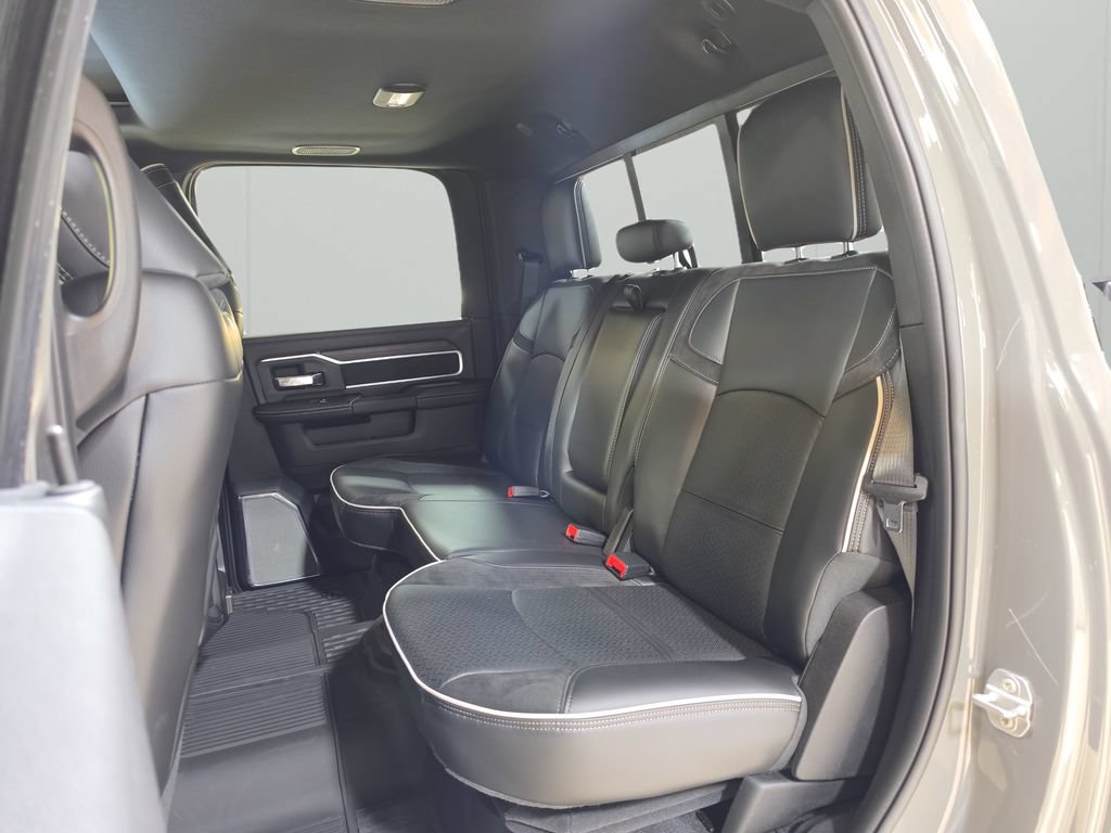 New 2027 RAM 3500 Laramie AWD/4WD image 16