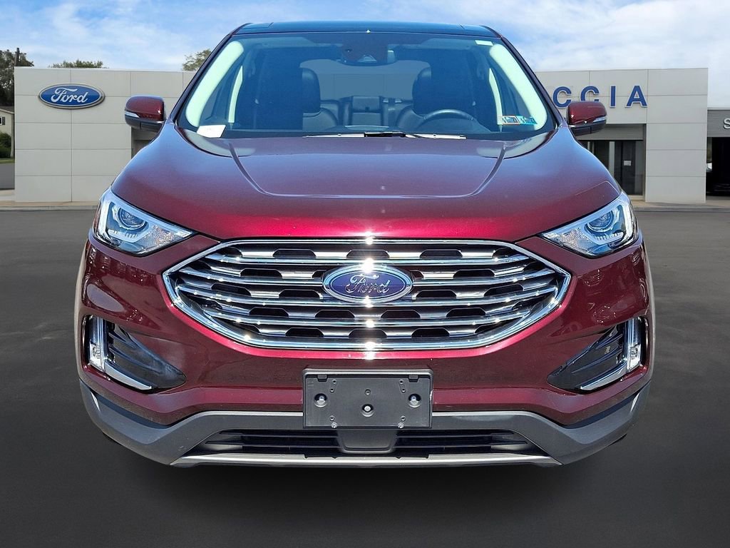 Certified 2020 Ford Edge SEL w/ Convenience Package AWD/4WD image 2