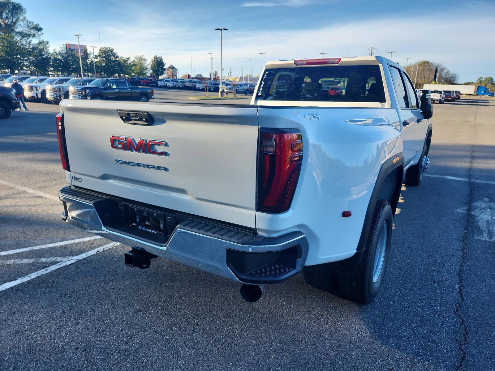 New 2026 GMC Sierra 3500 Pro image 3