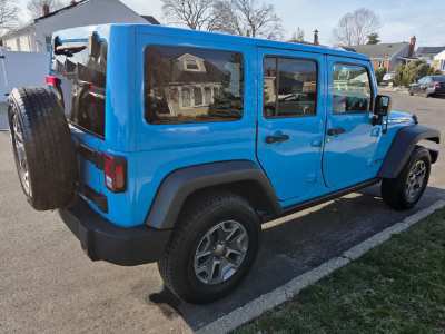 Used 2017 Jeep Wrangler Unlimited Rubicon AWD/4WD image 4