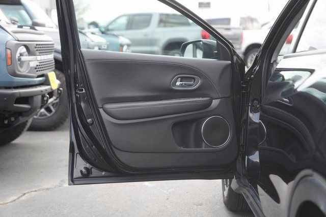 Used 2018 Honda HR-V EX-L image 30