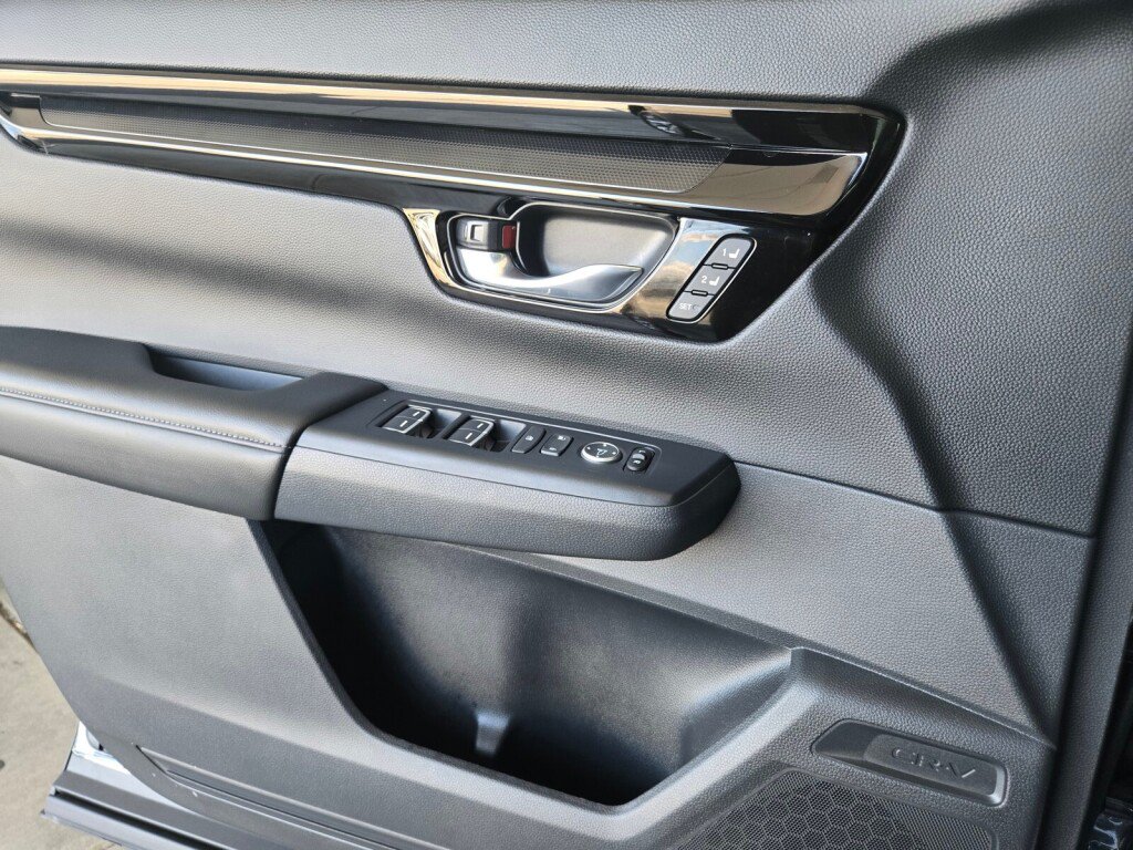 Certified 2025 Honda CR-V EX-L image 21