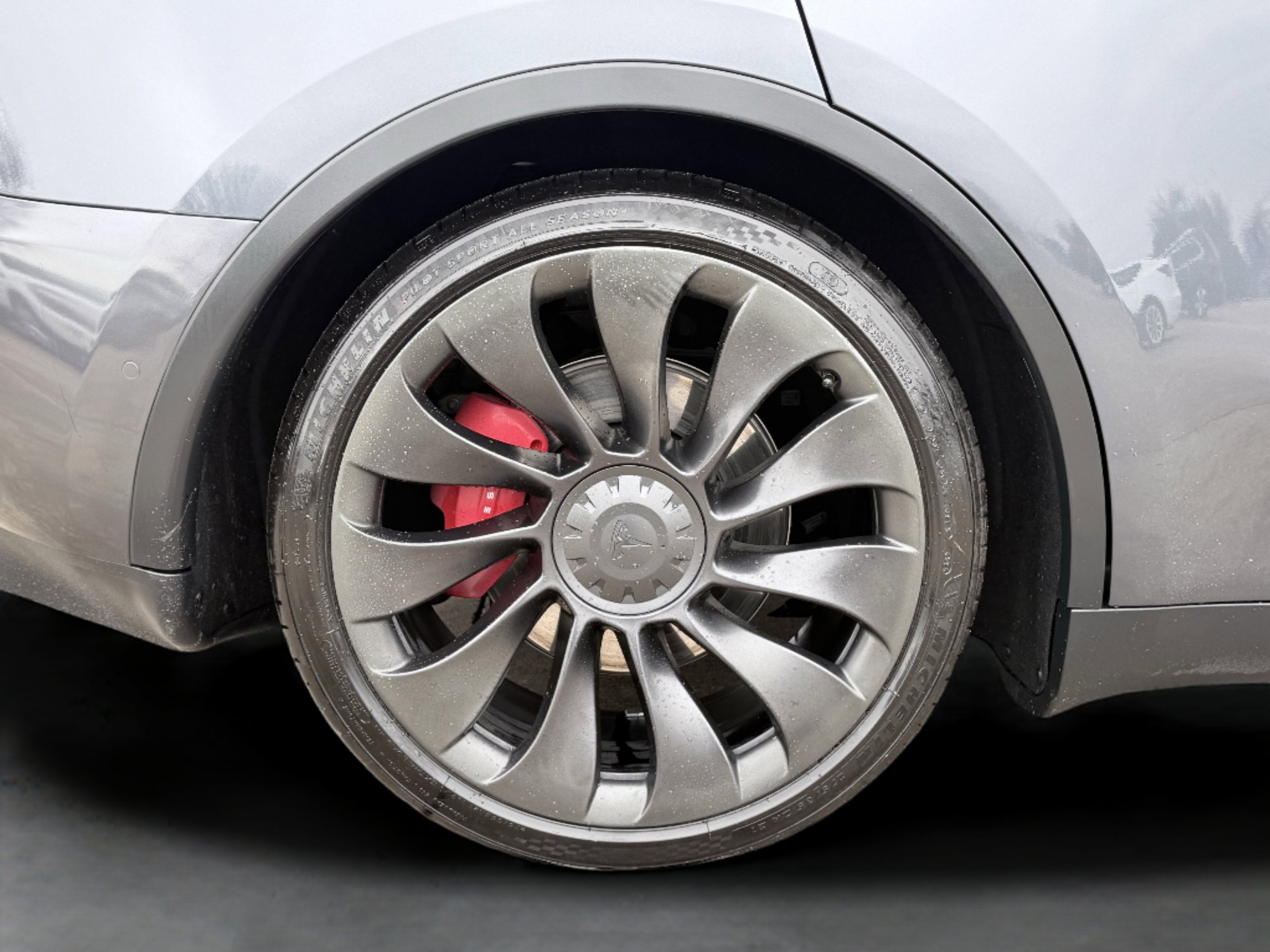 Used 2020 Tesla Model Y Performance image 16