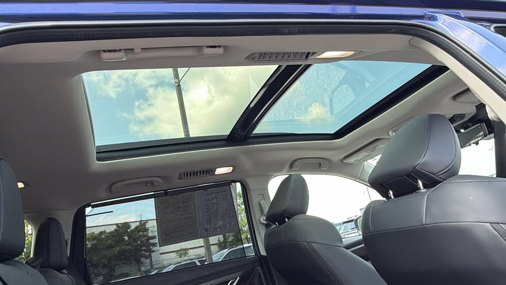 Certified 2026 Subaru Ascent Touring AWD/4WD image 9