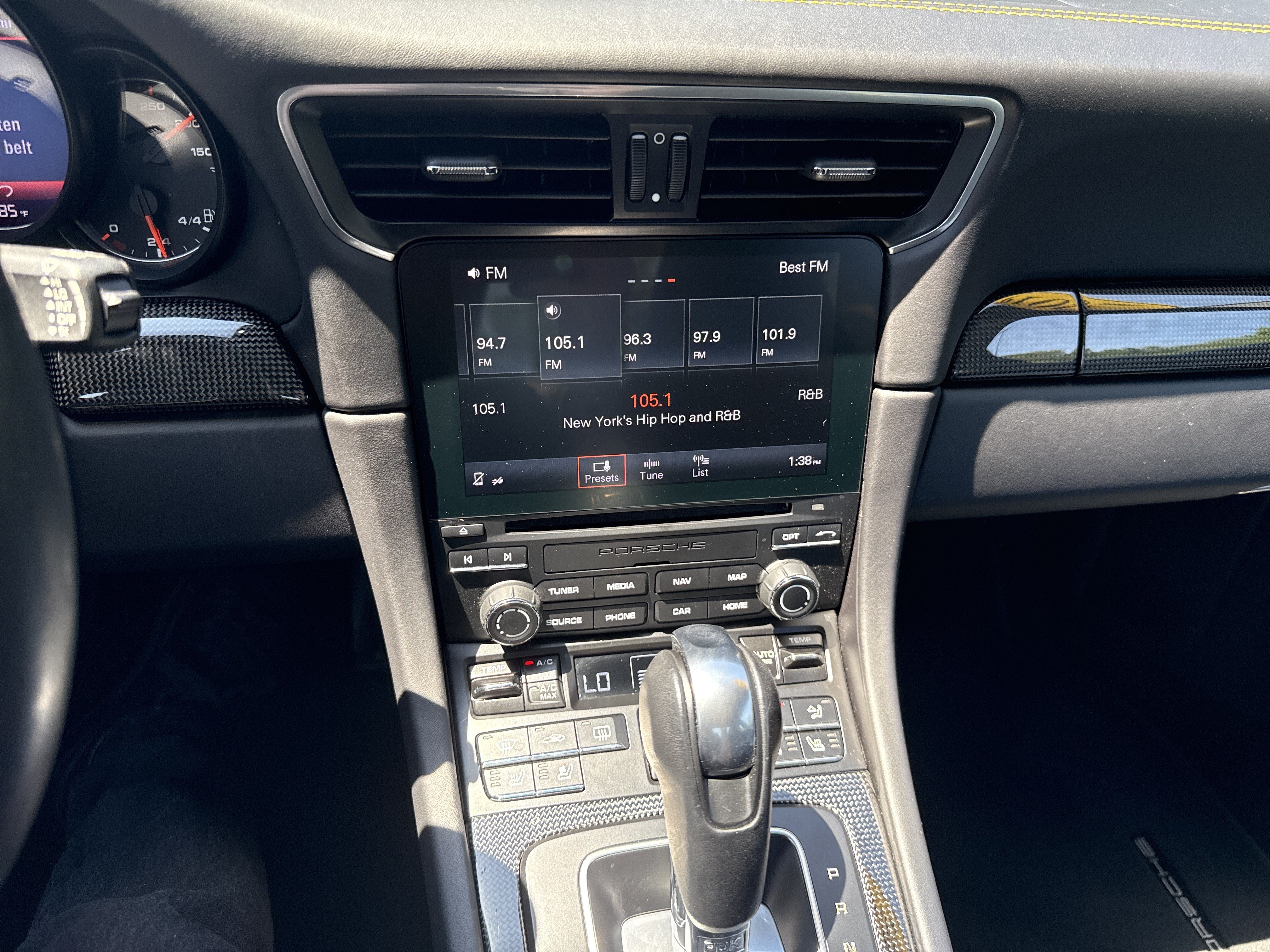 Used 2019 Porsche 911 Turbo AWD/4WD image 22