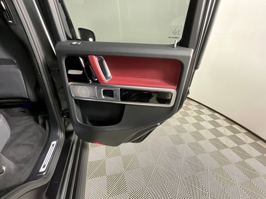 Used 2025 Mercedes-Benz G 550 w/ Manufactur Interior Package image 25