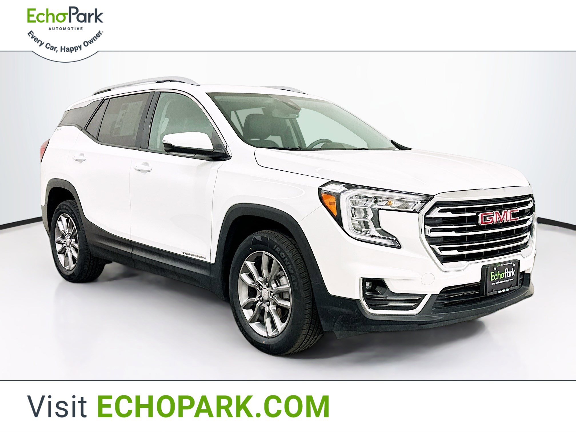 Used 2024 GMC Terrain SLT