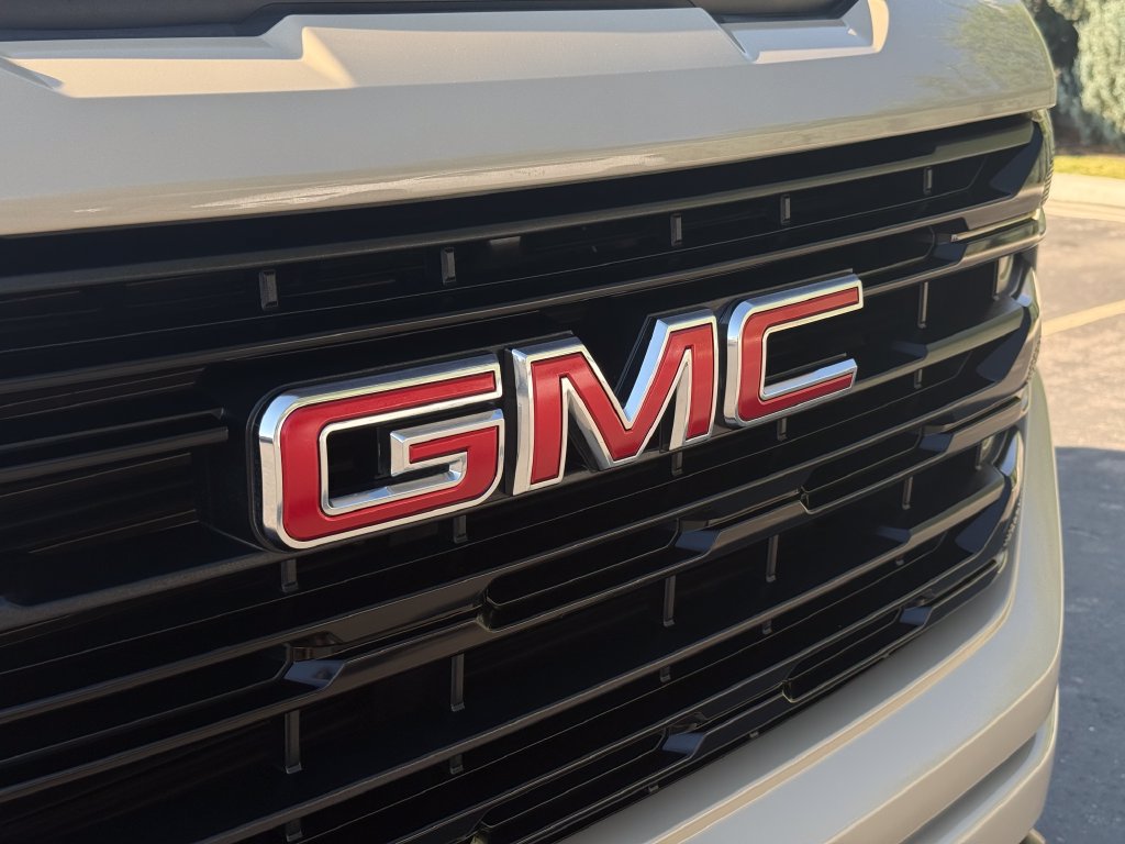 Used 2023 GMC Sierra 1500 Elevation AWD/4WD image 18
