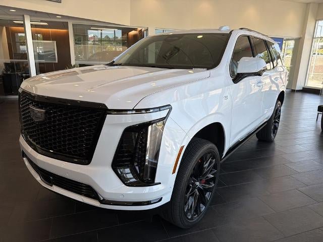 Certified 2026 Cadillac Escalade Platinum Sport w/ LPO, ONYX Package AWD/4WD image 3