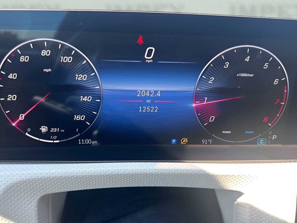 Used 2025 Mercedes-Benz CLA 250 4MATIC image 24