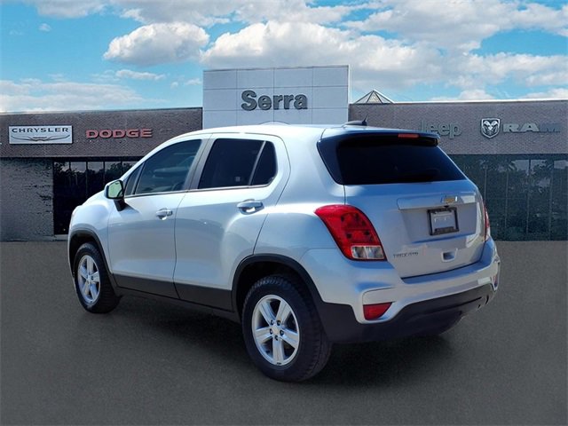 Used 2019 Chevrolet Trax LS w/ Tint and Cruise Package image 4