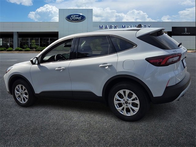 Certified 2025 Ford Escape Active w/ Tech Pack #1 image 3