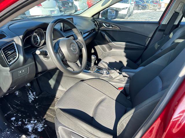 Used 2016 MAZDA MAZDA3 i Sport image 10