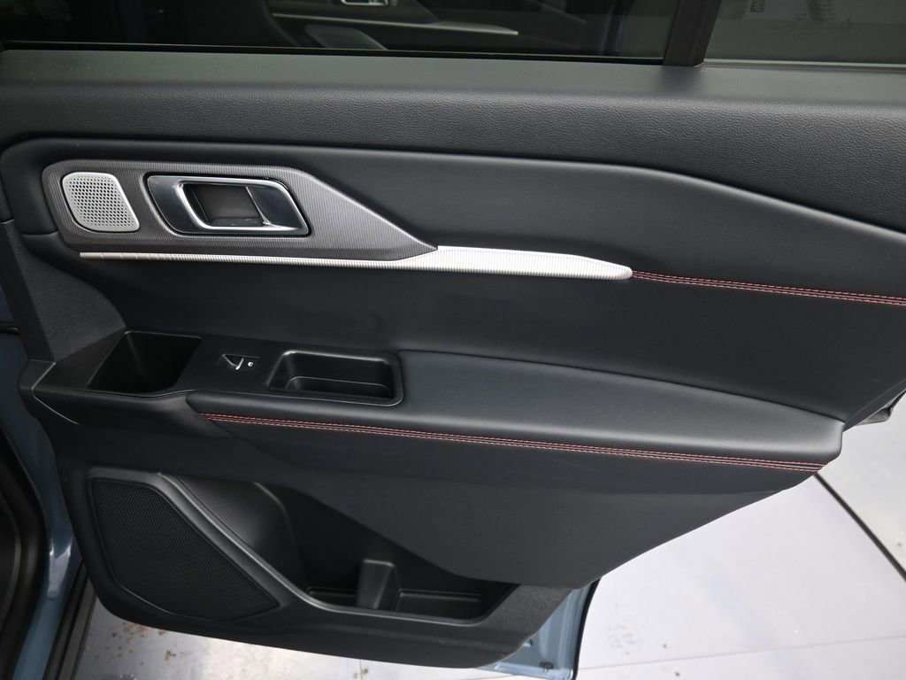Used 2025 Ford Explorer ST w/ Sun And Sound Package image 29