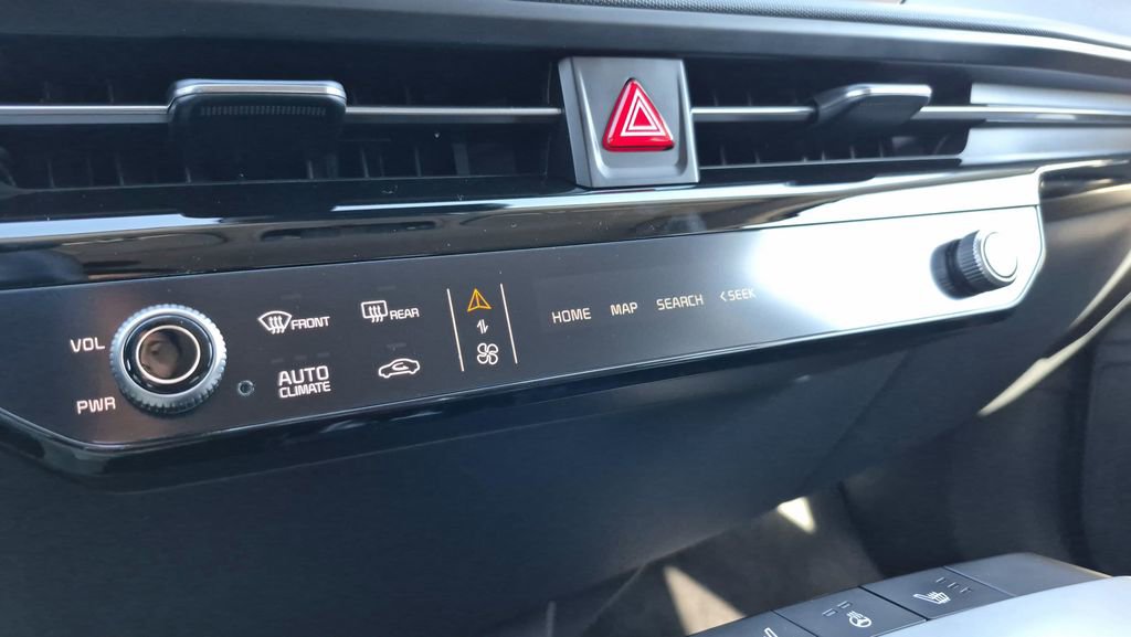New 2025 Kia EV6 Light image 22