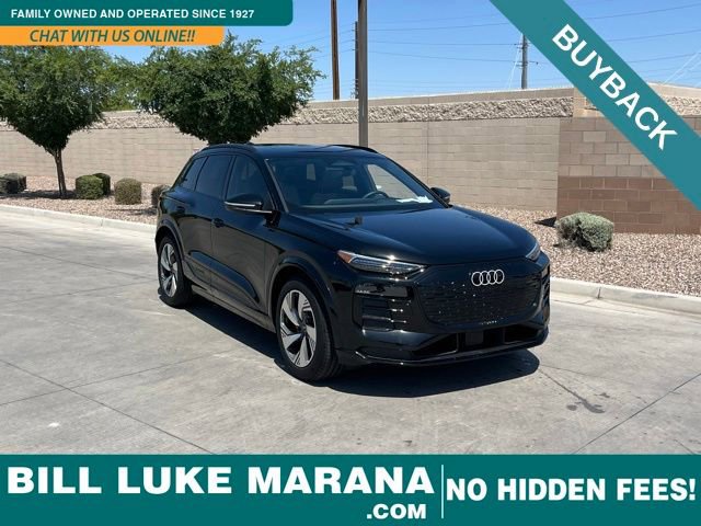 Used 2025 Audi Q6 e-tron Prestige w/ 20" Wheel Package AWD/4WD image 1