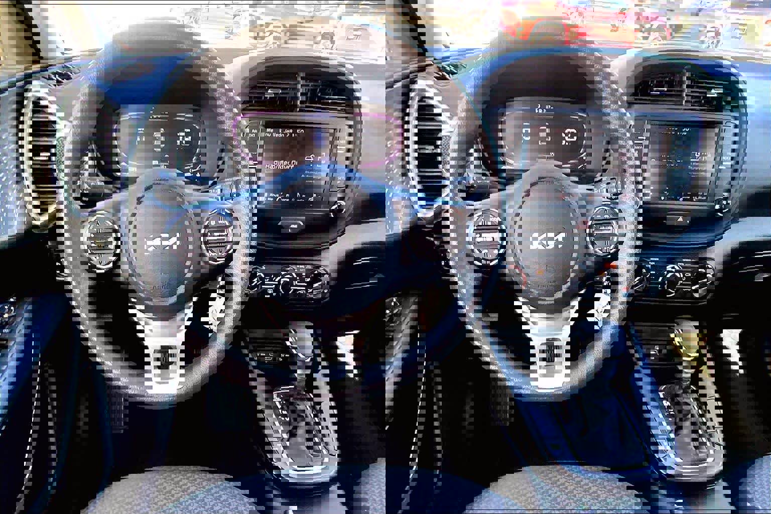 Used 2024 Kia Soul LX w/ Option Group 015 image 12