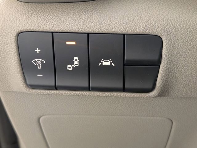 Used 2022 Kia Sportage Nightfall Edition w/ Nightfall Fwd Premium Package image 15