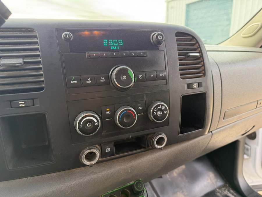 Used 2013 Chevrolet Silverado 3500 W/T image 20