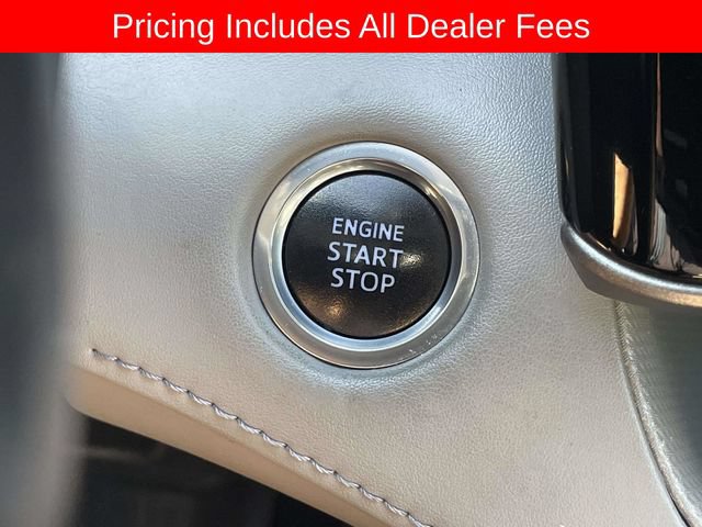 Used 2021 Toyota Highlander XLE AWD/4WD image 32