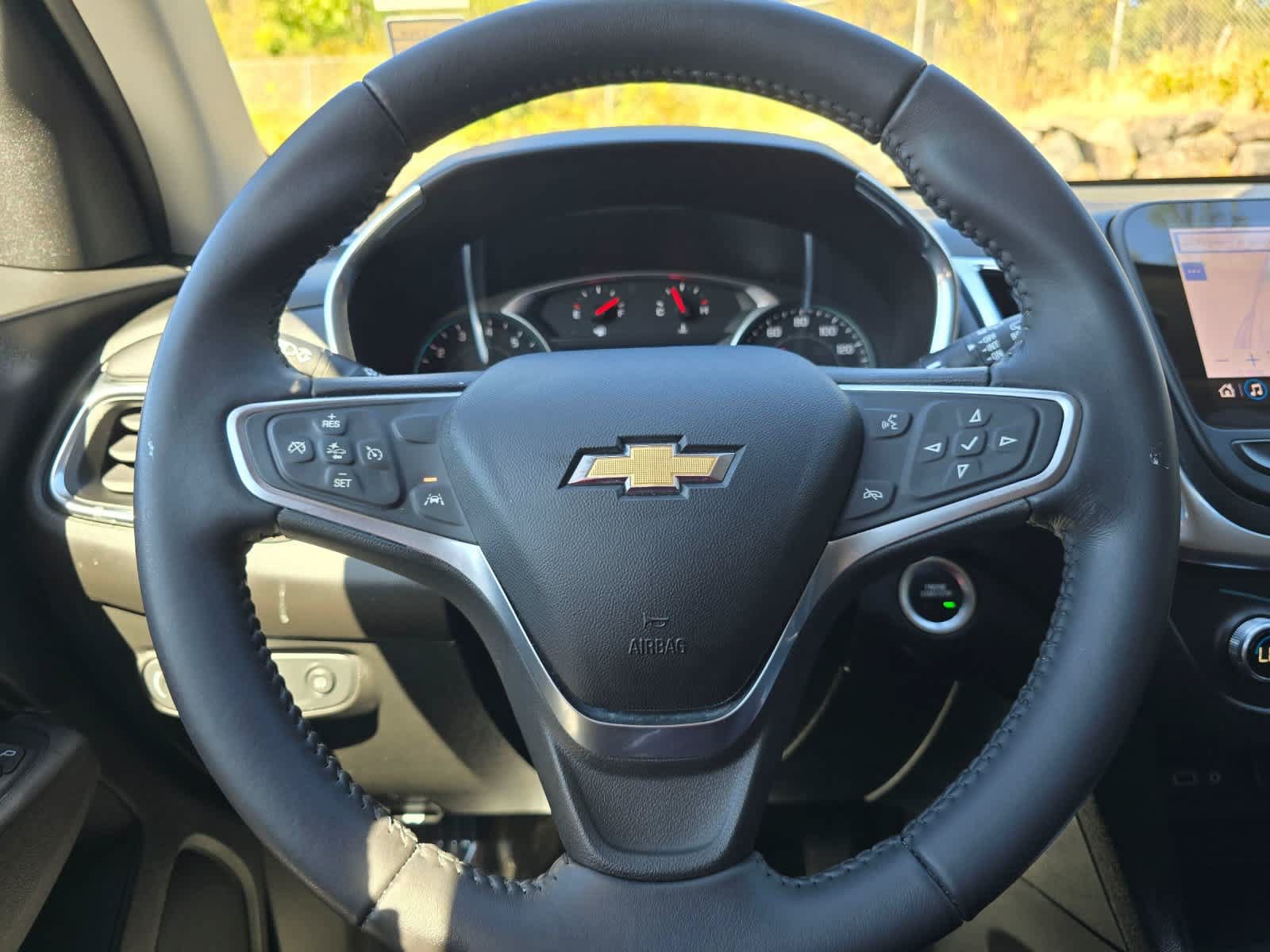 Used 2020 Chevrolet Equinox LT AWD/4WD image 11