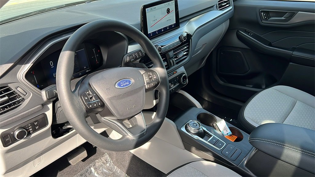 New 2025 Ford Escape Active image 18