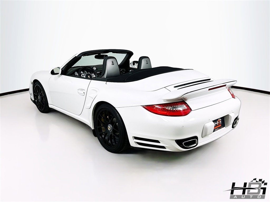 Used 2011 Porsche 911 Turbo S image 26