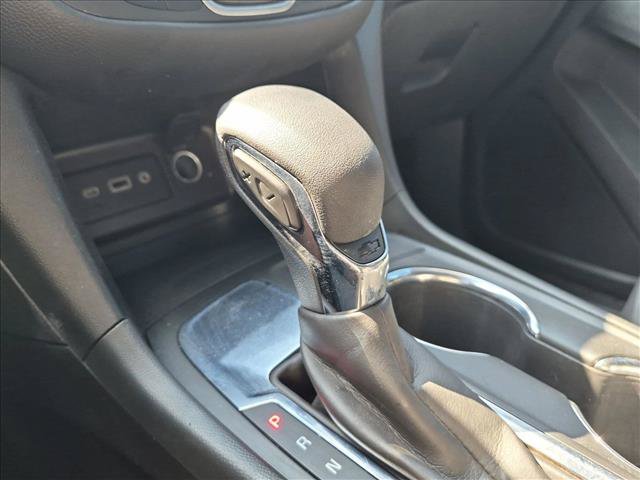 Used 2022 Chevrolet Equinox LT FWD image 12