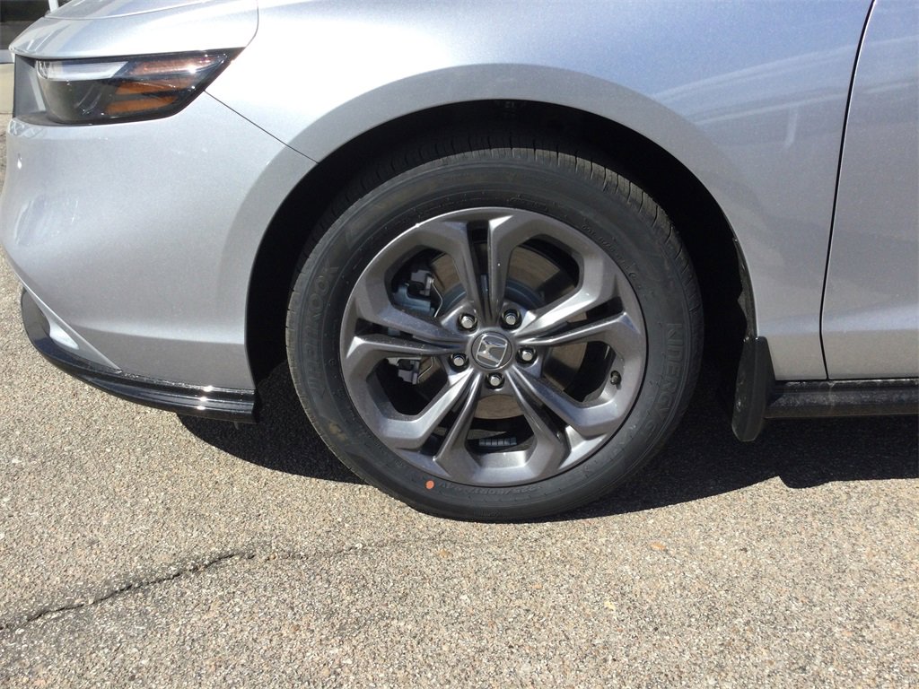 New 2025 Honda Accord EX-L image 11