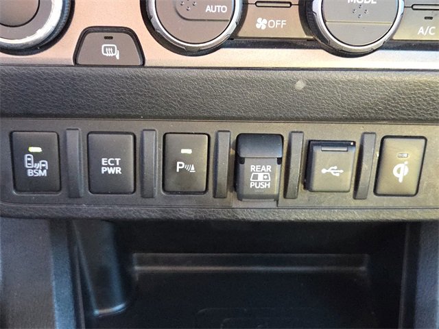 Used 2023 Toyota Tacoma TRD Off-Road image 22