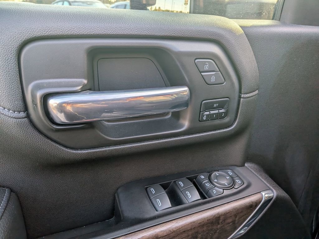 Certified 2023 GMC Sierra 2500 Denali w/ Denali Ultimate Package image 12