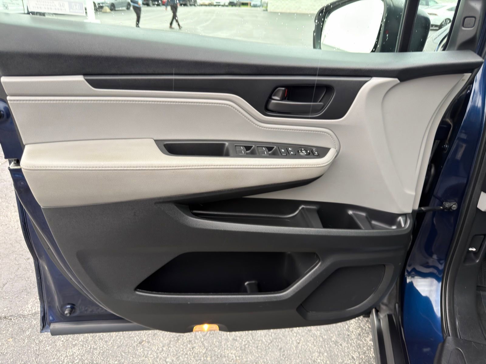 Used 2020 Honda Odyssey EX image 11