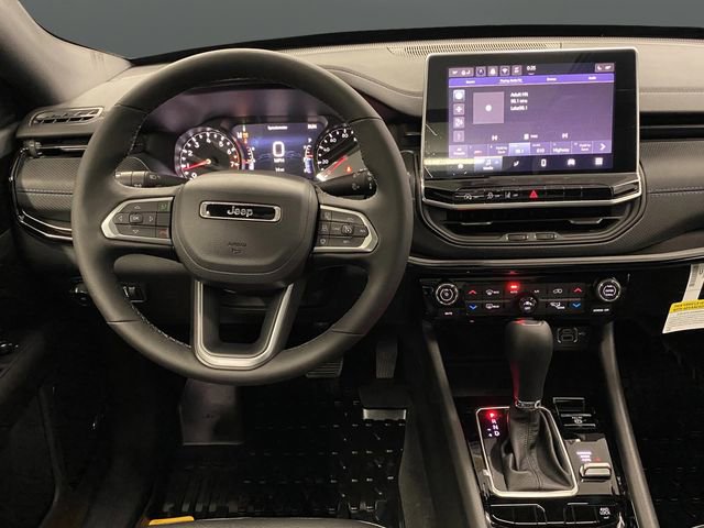 New 2026 Jeep Compass Latitude w/ Quick Order Package 29K image 5