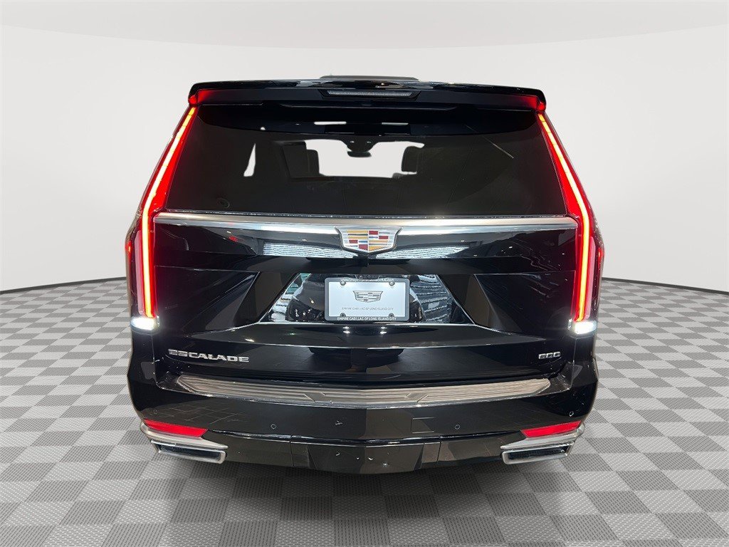 Certified 2024 Cadillac Escalade Premium Luxury image 11