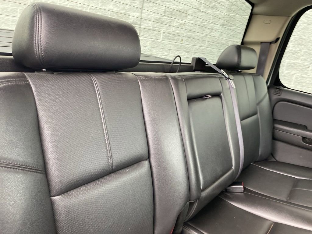 Used 2013 GMC Sierra 3500 SLT image 30