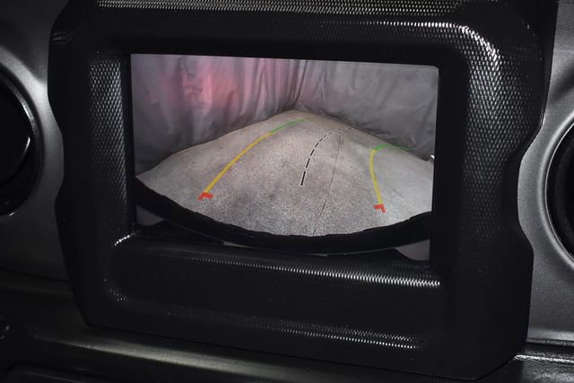 Used 2023 Jeep Wrangler Sport image 14