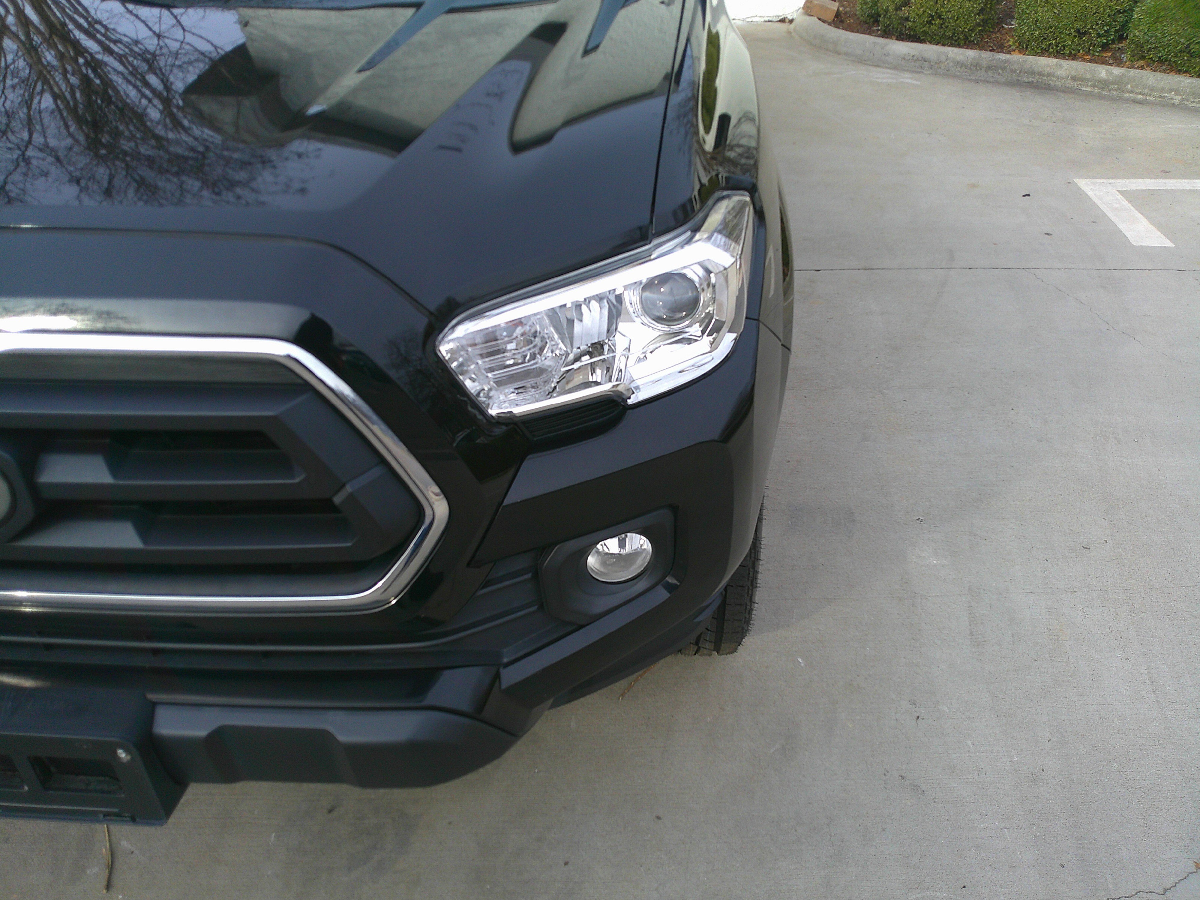 Used 2022 Toyota Tacoma SR5 image 7